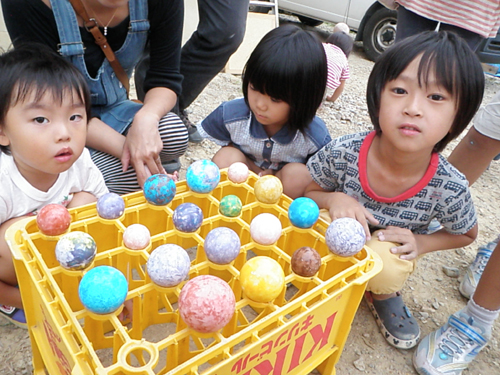 自然素材住宅の凡設計　春日井どろふだんご