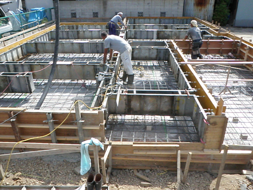 自然素材の二世帯住宅　工事状況｜愛知県名古屋市北区