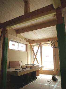 愛知県名古屋市瑞穂区/自然素材の狭小住宅